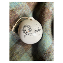 Load image into Gallery viewer, Simple Signature Bauble